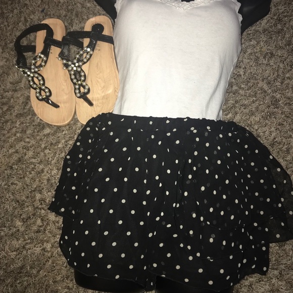 A’gaci Women’s Mini Shorts (Polka Dot) - Picture 4 of 6